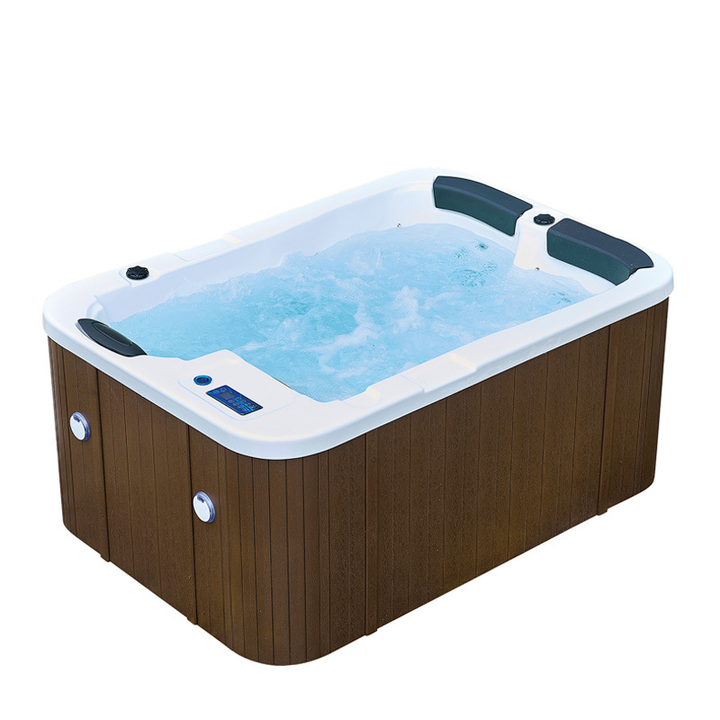 Piscina Grande Externa para 3  - Gardening Tools Big avaliação e preço