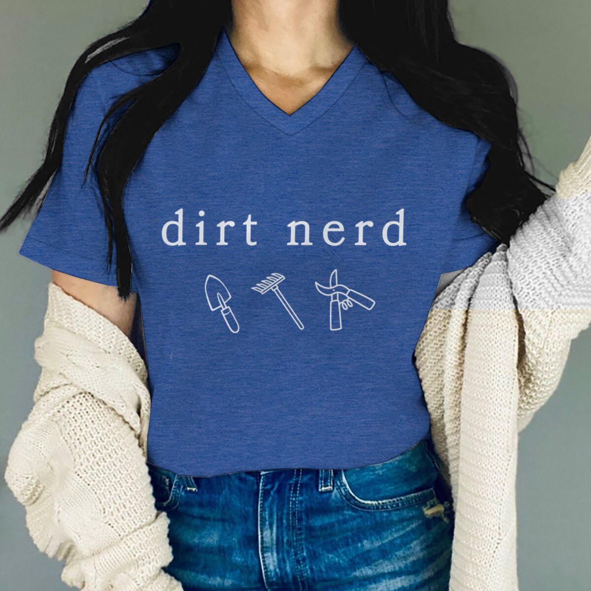 Camiseta feminina estampada Di - Gardening Tools Vintage avaliação e preço